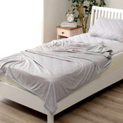 Heat Absorbing Cooling Blanket